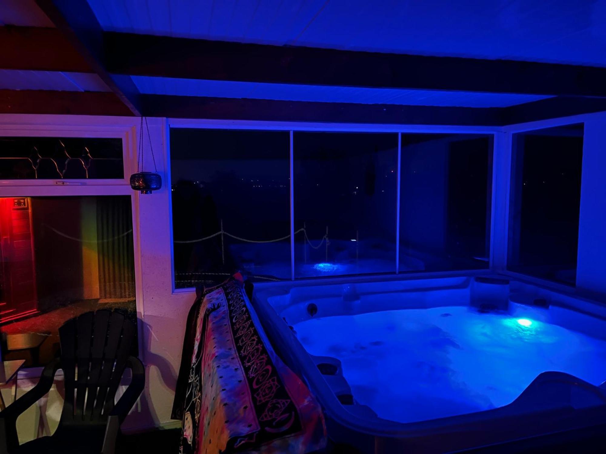 Donegal With Hot Tub Option Chalet
